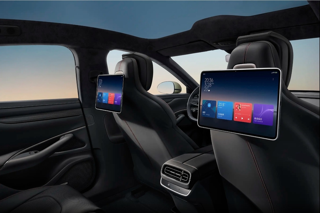 XIAOMI SU7 Sedan AWD All Wheel Drive Elektryczny SUV 800km 101kWh PS 495kw/838nm R19