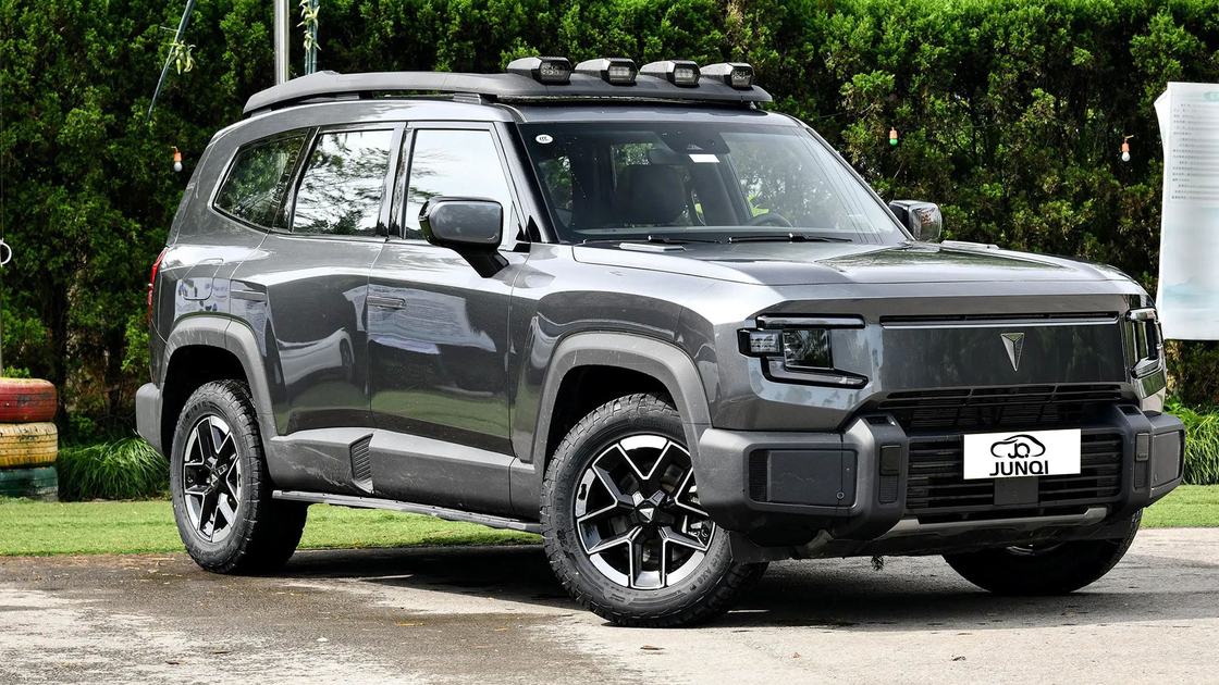 Changan DeepBlue Shenlan G318 4-kołowy SUV Hybrid elektryczny paliwowy 4WD Off-road Ev Auto Nowy pojazd energetyczny
