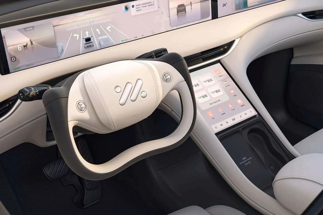 Zhiji LS62023 Max Ultra-Long Range Edition IM Elektryczny samochód dla średnich i dużych SUV z zasięgiem 760 km