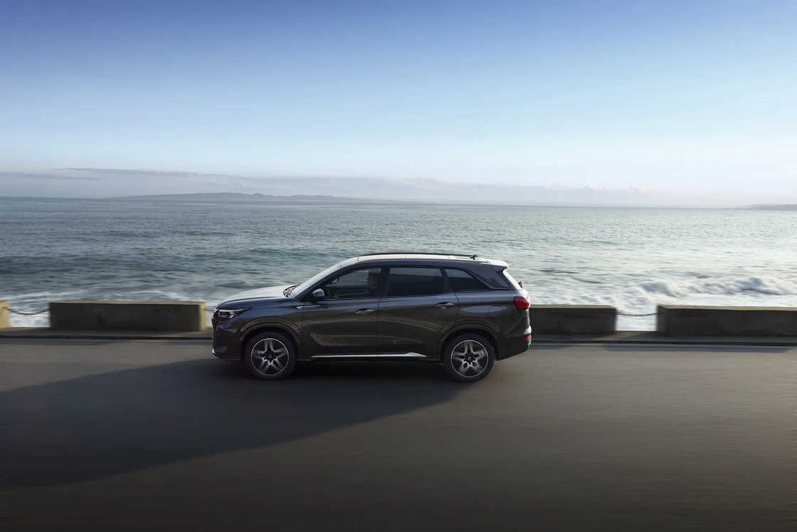 Nowoczesny design średniej wielkości E5 Seres Elektryczny samochód / All Wheel Drive EV SUV