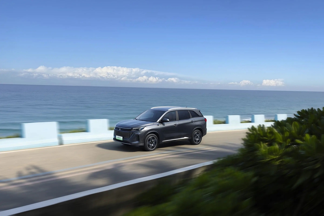 Nowoczesny design średniej wielkości E5 Seres Elektryczny samochód / All Wheel Drive EV SUV