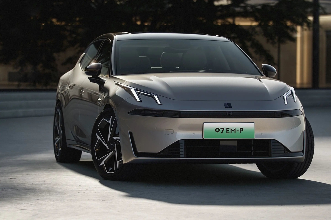 Nowy elektryczny SUV z prędkością 180 km/h