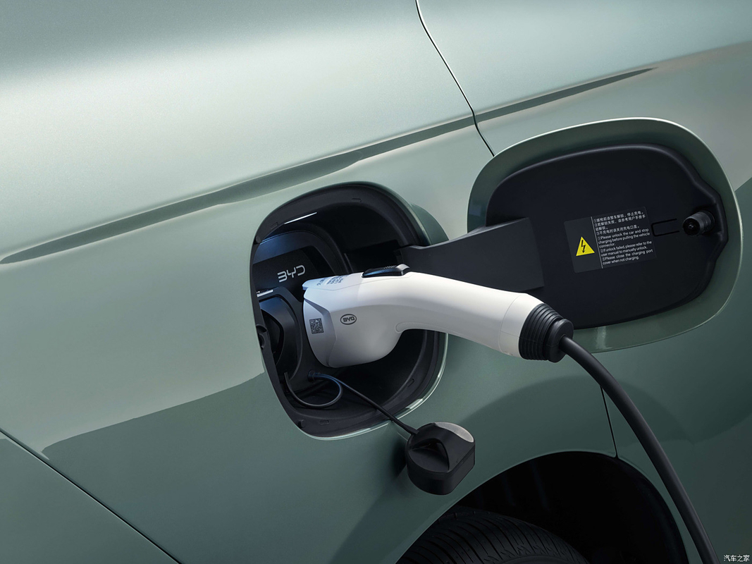 Maksymalna prędkość 180 km/h BYD Electric Car Seal 06 średniej wielkości Plug In Hybrid Electric Car