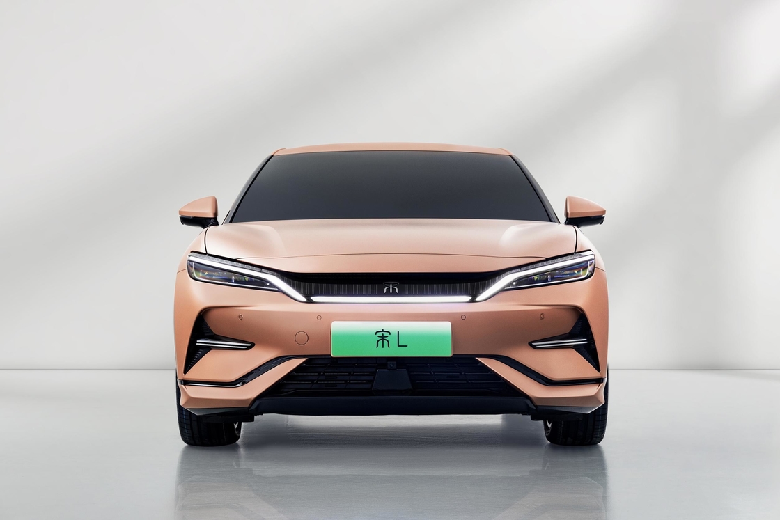 662km 4WD BYD Elektryczny samochód 5 drzwi 5 miejsc BYD Song L EV Nowy pojazd SUV