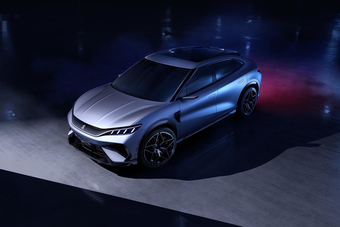All Wheel Drive BYD Song L Elektryczny samochód SUV o zasięgu 600 km 4 drzwi 5 miejsc