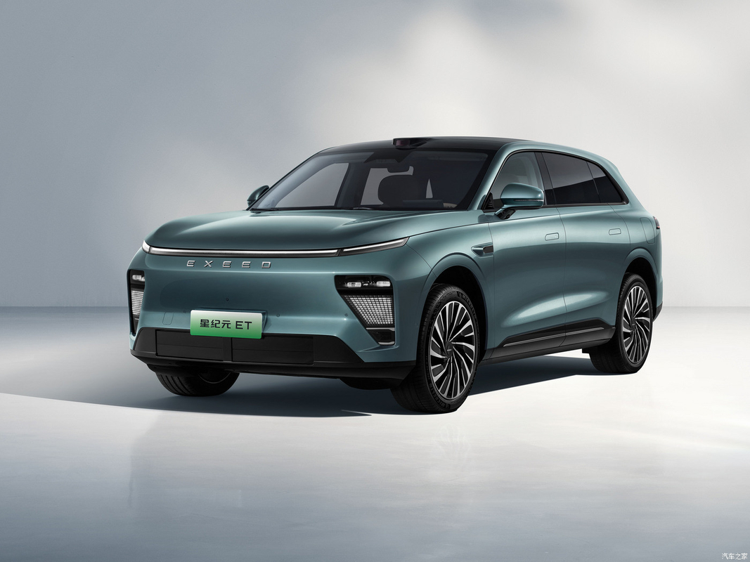 200km/h Chery Electric Car SUV EXEED ET 290 Nm Torque With Side Hang Door