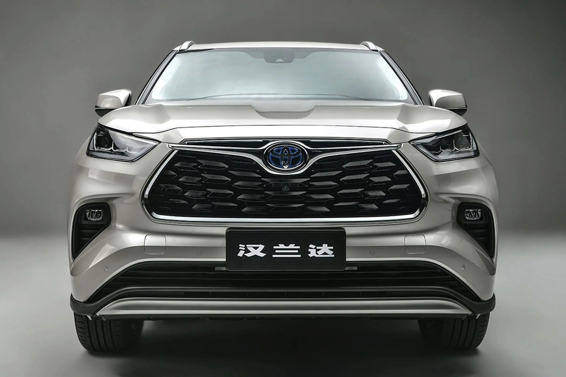 Średni Toyota Cross Car SUV Hybird 2.5L 7 miejsc Hanlanda 2.5L Elite Version