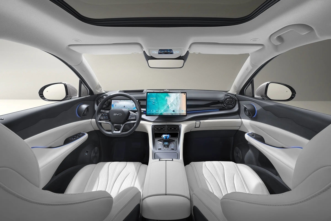 BYD Electric Car Frigate 07 Glory Edition Heksagonal Design Shell Biały kolor wnętrza