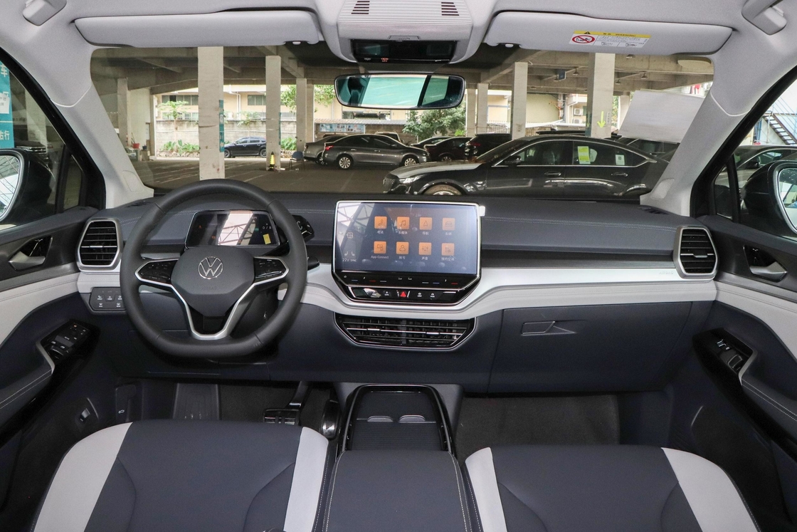 Volkswagen ID6 elektryczny SUV 7-osobowy dla komfortu i przestrzeni