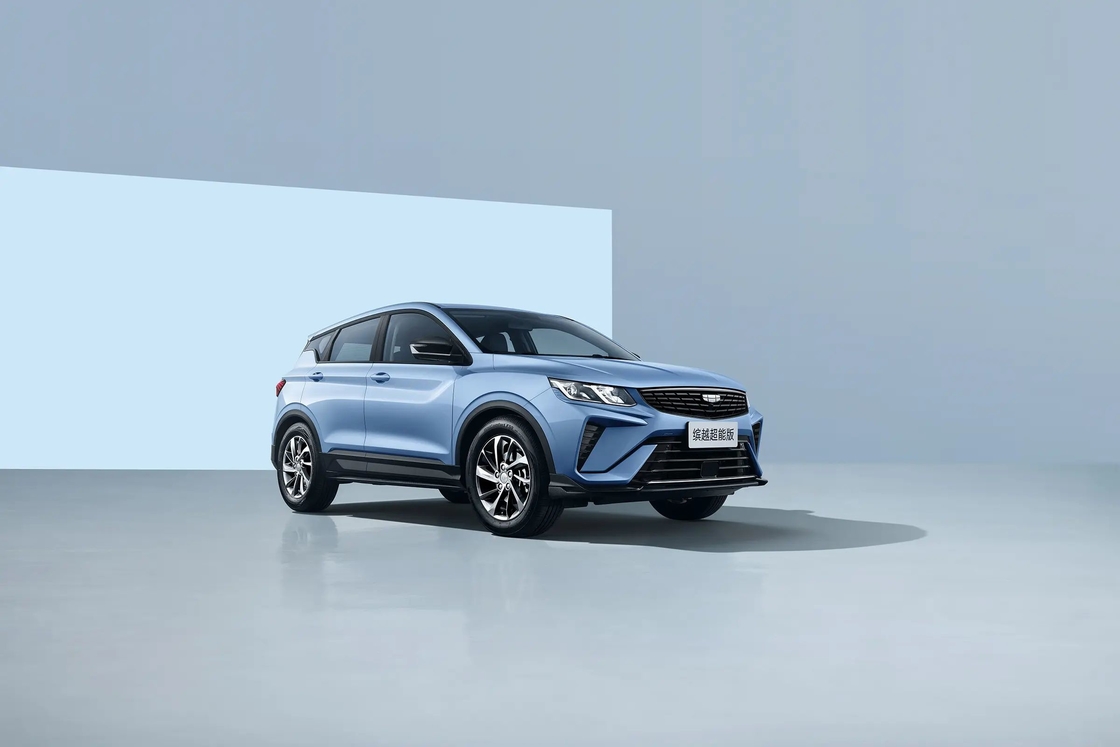 Samochód benzynowy Geely z automatyczną klimatyzacją i skórzanymi siedzeniami dla wygodnej jazdy