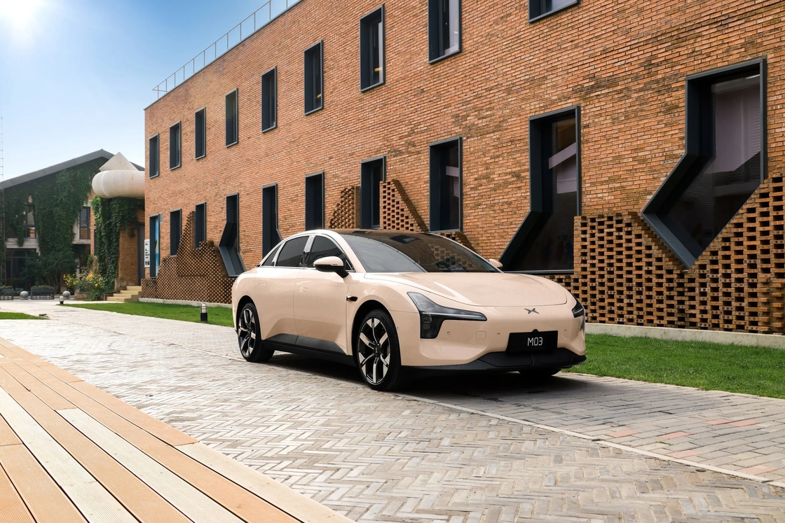 Xiaopeng Electric Car Zaawansowane funkcje bezpieczeństwa dla beztroskiej jazdy