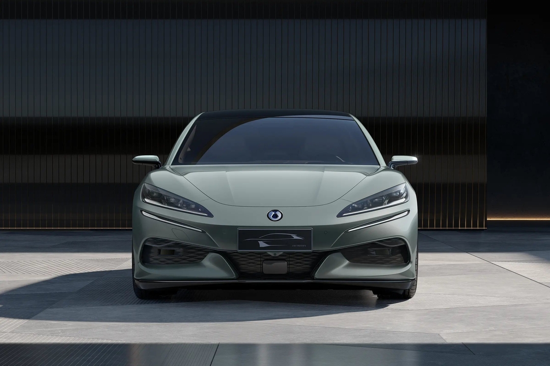 2024 Denza Z9 GT Elektryczny SUV Klasy D Luksusowy Mini EV Samochód Z 4WD Lewym Kierownictwem Nowe Pojazdy Energetyczne Presale