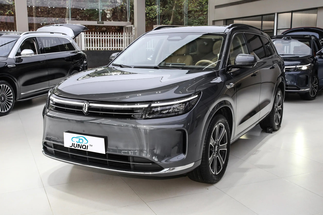 2024 Aito M9 Plug-in Extended Range Pojazdy China Duży Nowy Energetyczny Samochód 1362km zasięg Huawei Advanced Intelligent Driving SUV