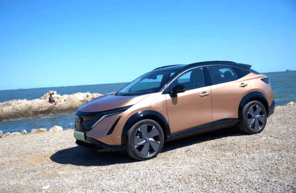Nissan Ariya lewy kierownictwo Pure Electric 242 KM Samochód elektryczny Duża prędkość 160 km/h Długi zasięg 623 km