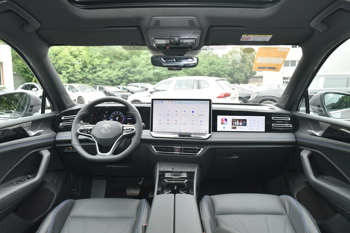 Nowe samochody Volkswagen VW TIGUAN L SUV 2.0T 4WD 7-osobowy Volkswagen VW Tiguan L 2023 na sprzedaż