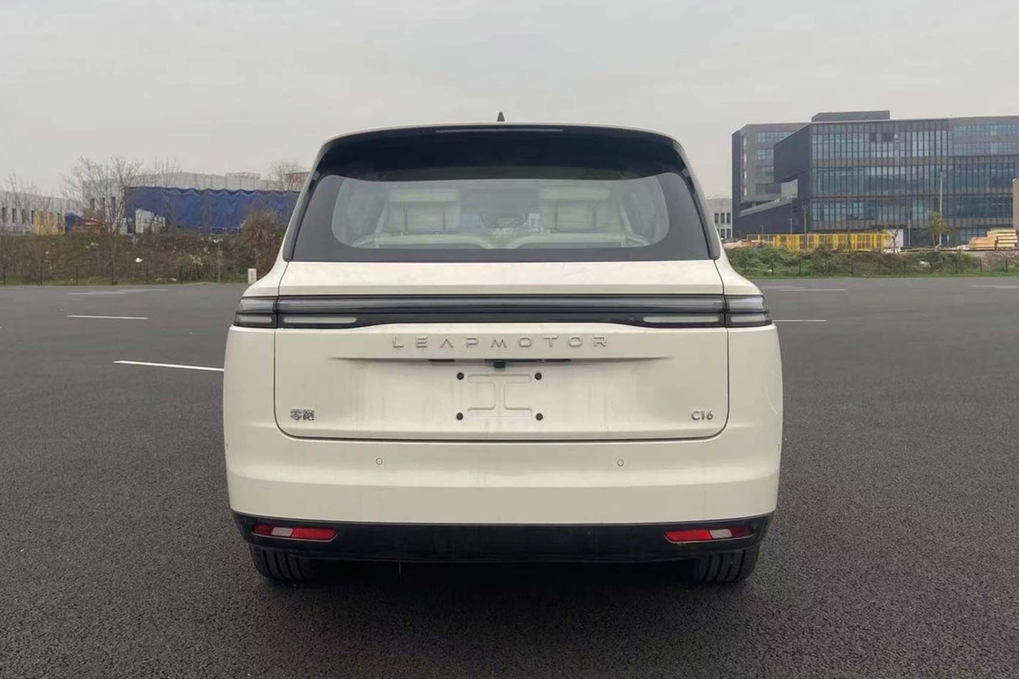 Leapmotor Electric Car Zero Run C16 dla luksusu i komfortu z zaawansowaną technologią