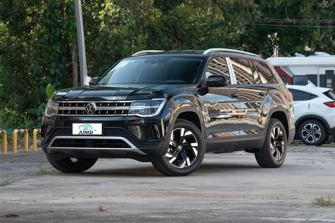 VW Touron 2.5T-A/MT-530 4WD Flagowa wersja 7-osobowa Duży SUV