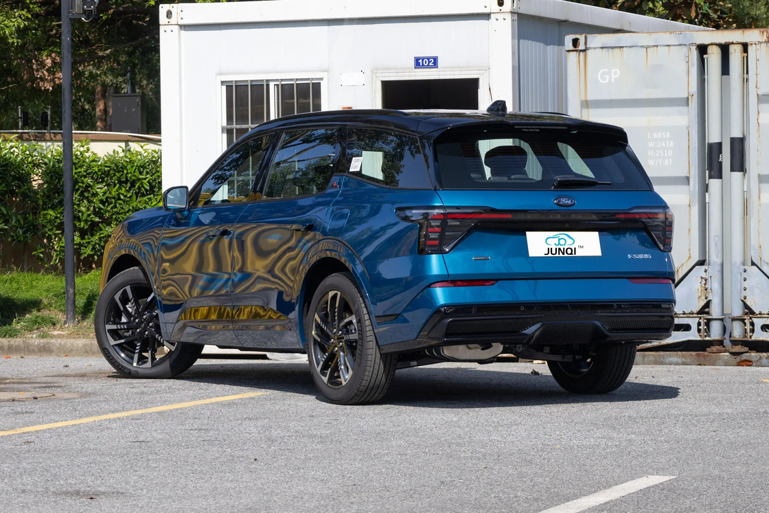 Changan FORD -2024 Ruijie L 2.0T EcoBoost Z napędem na dwa koła Siedmiosobowy Stylowy Model